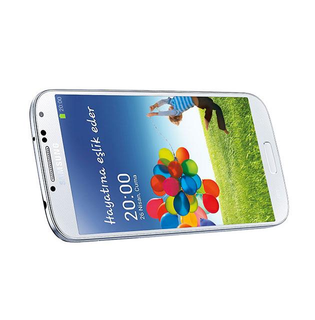 Samsung Galaxy S4 Satış Rekoru Kırdı!