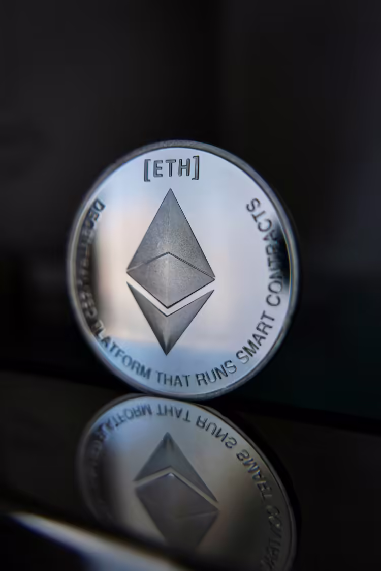 Vitalik Buterin: Ethereum’un Kurucusu Kim? Ethereum’un Arkasındaki Dehanın İlham Verici Başarı Hikayesi